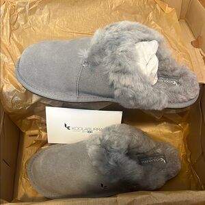 Koolaburra Gray Plush Slippers for Cozy Comfort